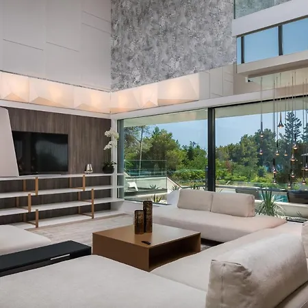 Grancaric Villa *